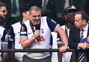 Sự tự tin của Ange Postecoglou